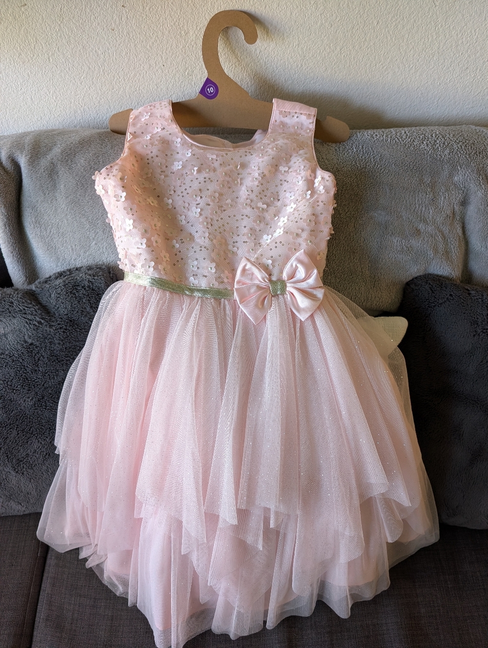 Girls Pink Bow Dress!
